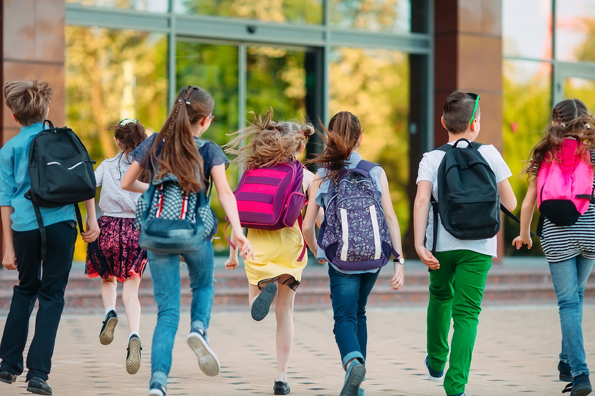 Kinderen gaan naar school
